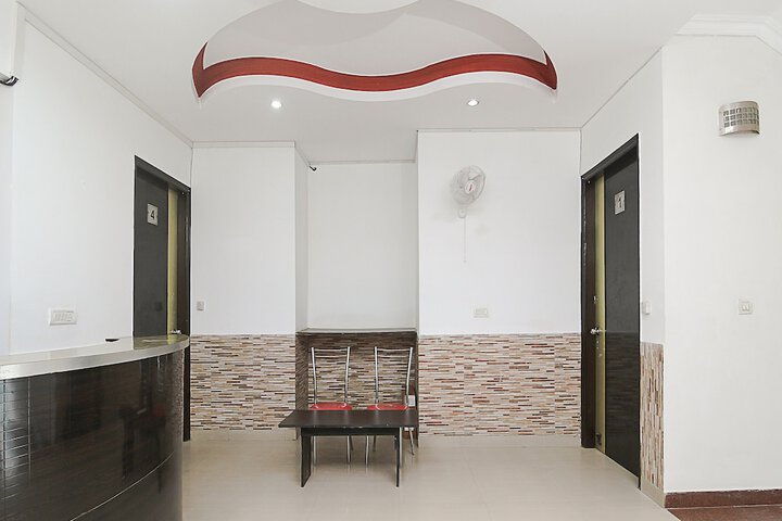 Hotel Interior 7 of 25