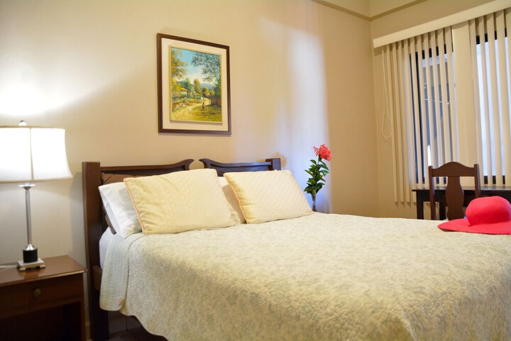 Room 5 of 46