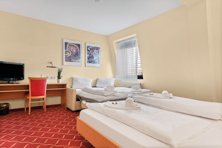 Room 30 of 55