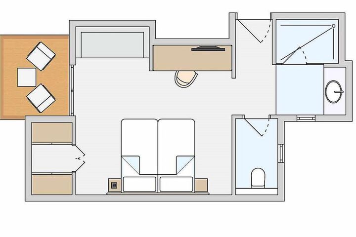 Room 12 of 108