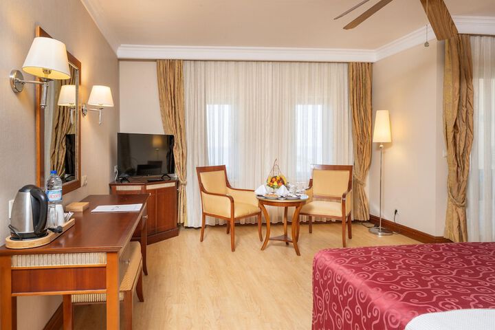 Room 36 of 321