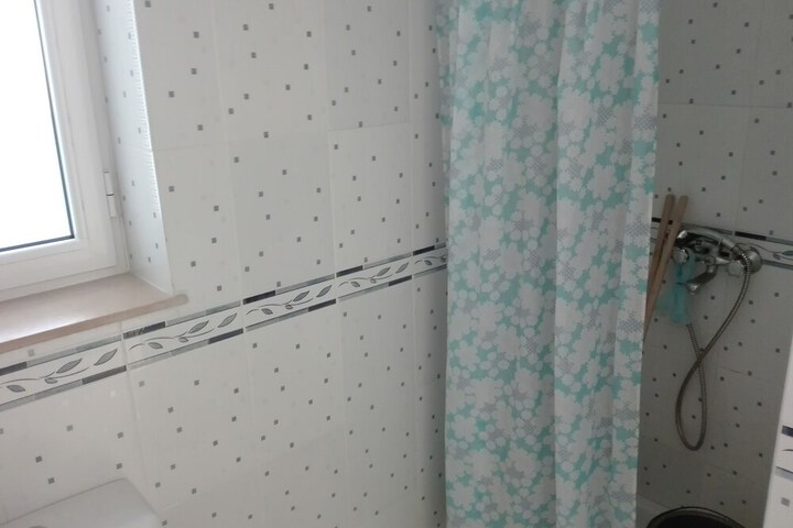 Room 14 of 14