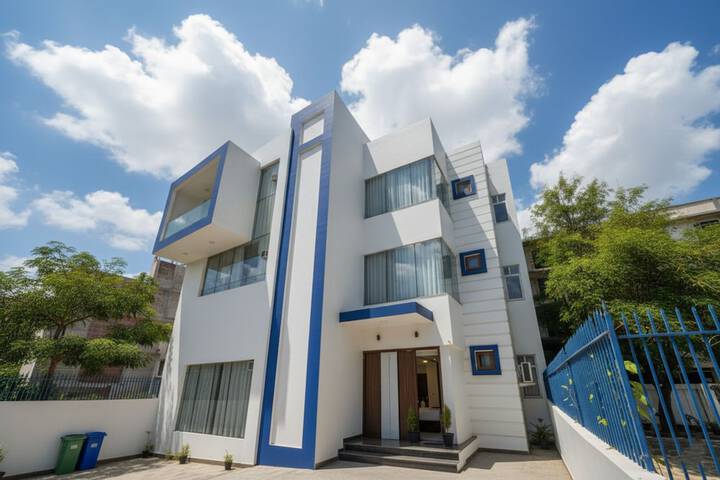 FabHotel Oyster Villa - Nr. Paras Hospitals Sushant Lok 1