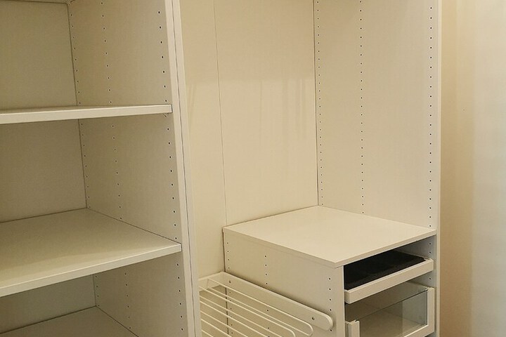 Room 2 of 26