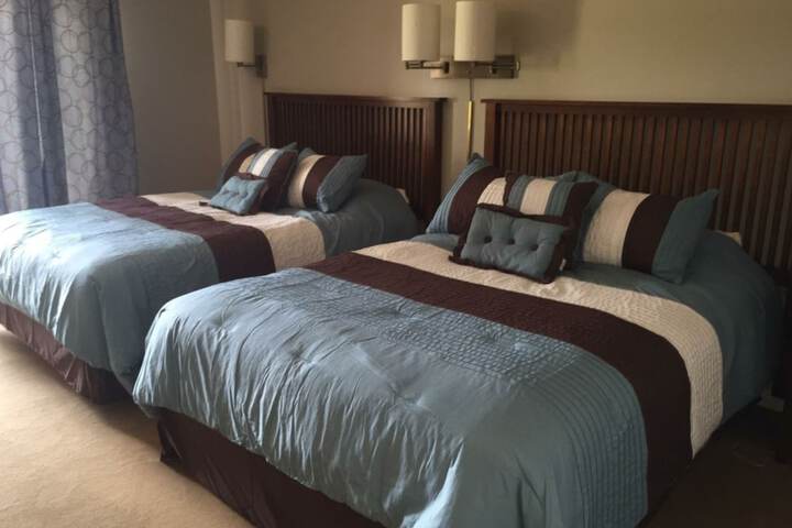 Room 3 of 35