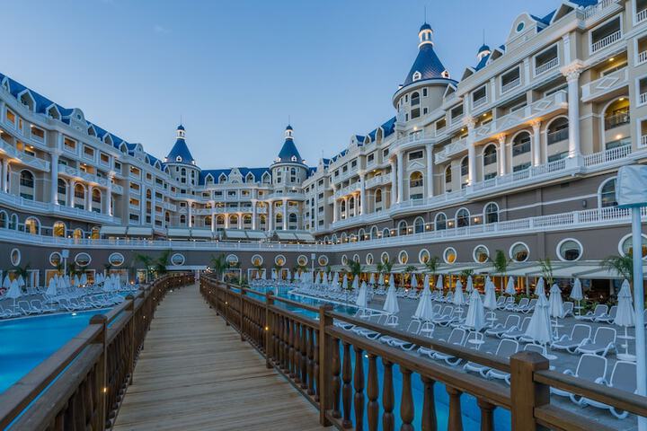 Hotel 89 of 91