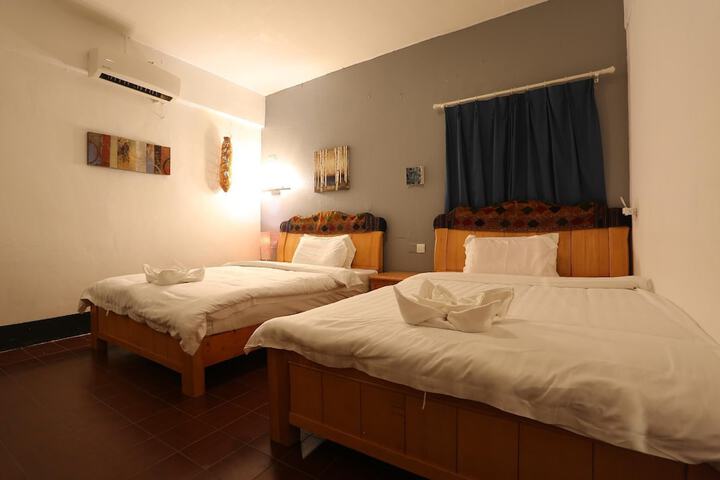 Room 20 of 26