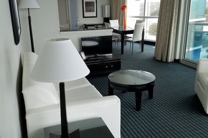 Room 89 of 190