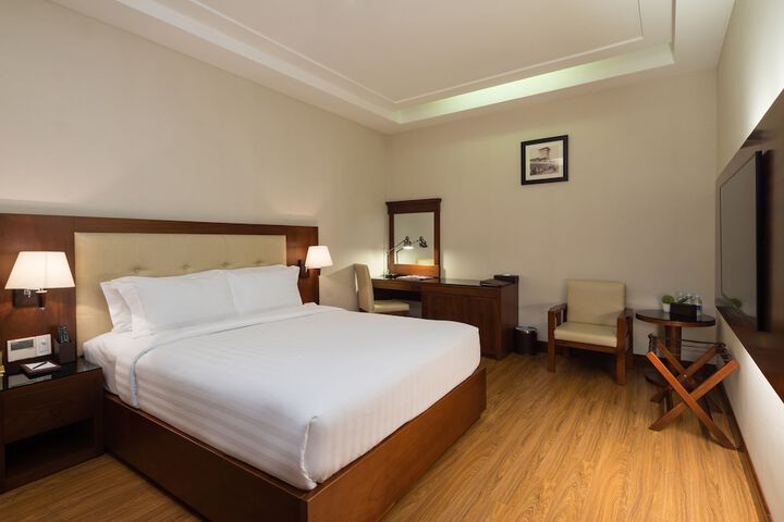 Room 19 of 52