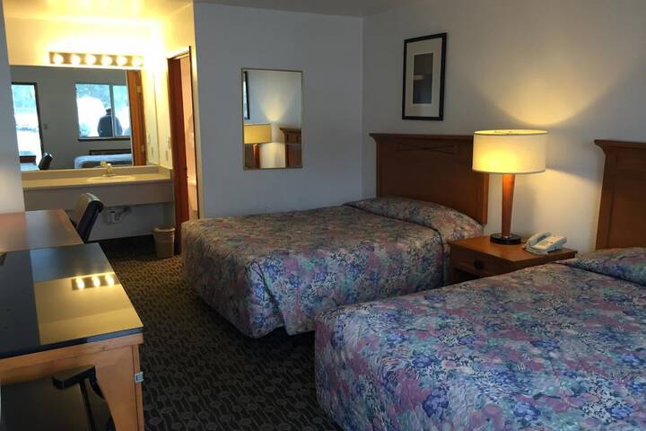 Room 15 of 52