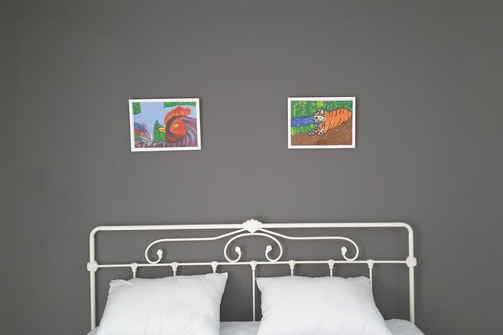 Room 7 of 94