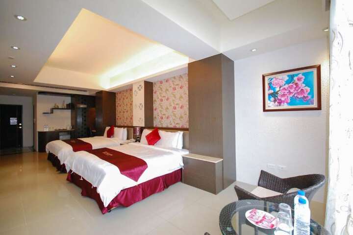 Room 10 of 45