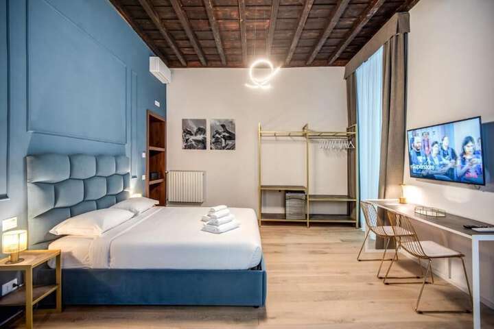 Room 21 of 39
