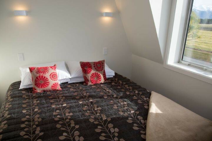 Room 5 of 39