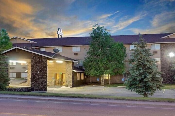 AFFORDABLE INNS