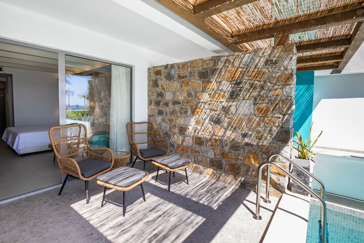 Terrace/Patio 65 of 171