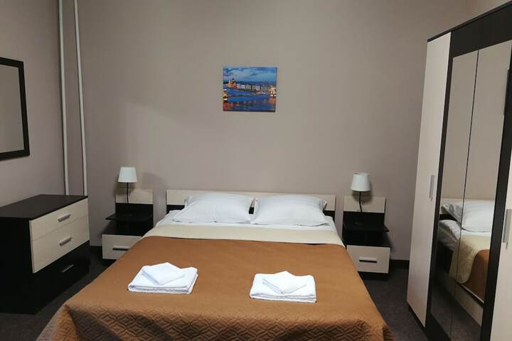 Room 19 of 94