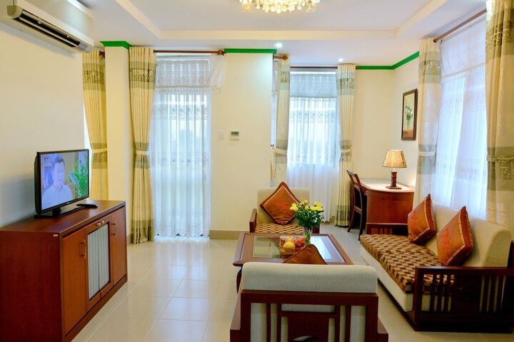 Room 8 of 52