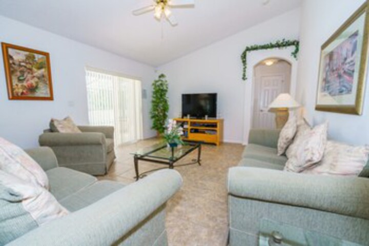 Hotel Interior 10 of 27