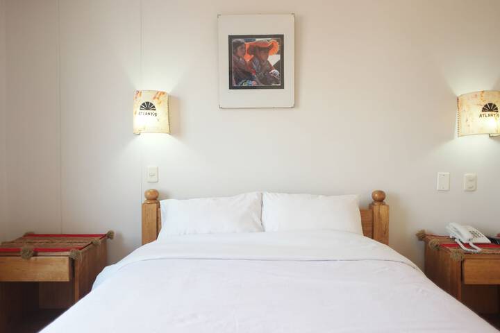 Room 7 of 48