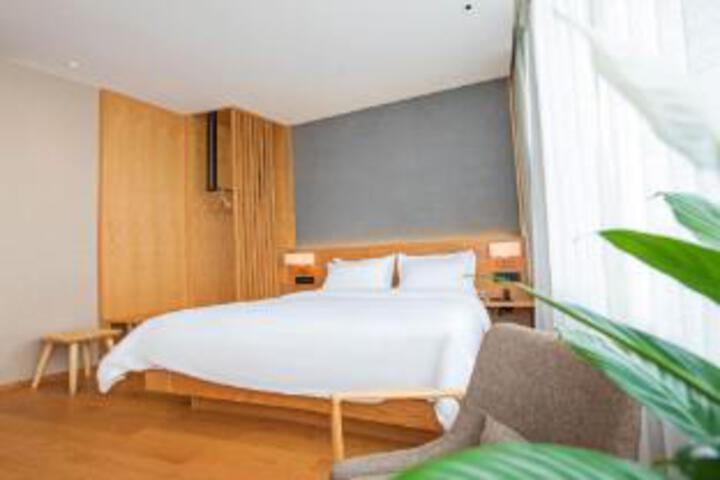 Room 21 of 23