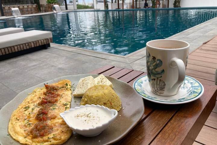 Breakfast/Coffee Service 69 of 74