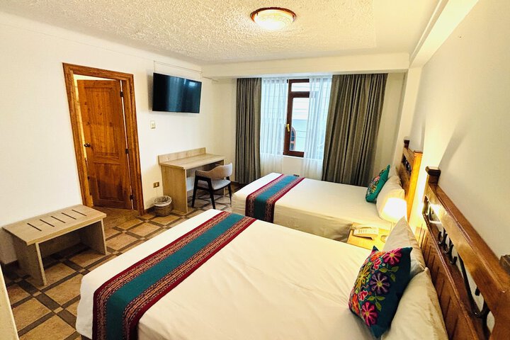 Room 5 of 37