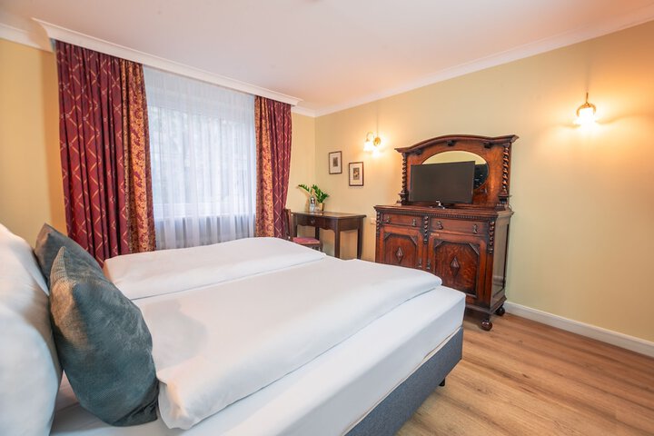 Room 14 of 72
