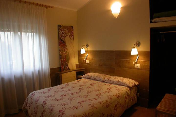 Room 20 of 65