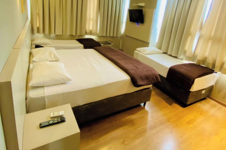 Room 26 of 118