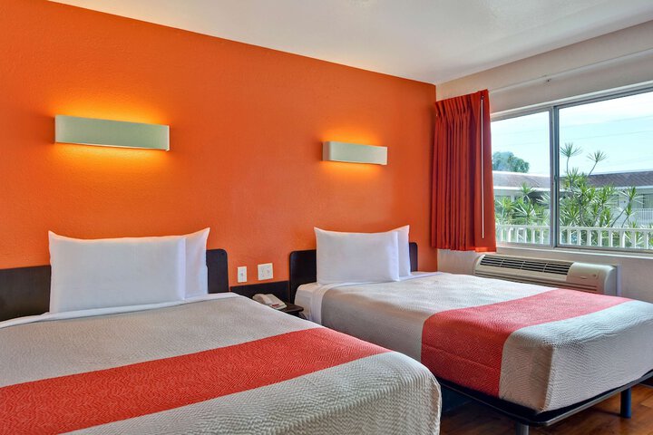 Double Room Disability Accessible (7 of 8)