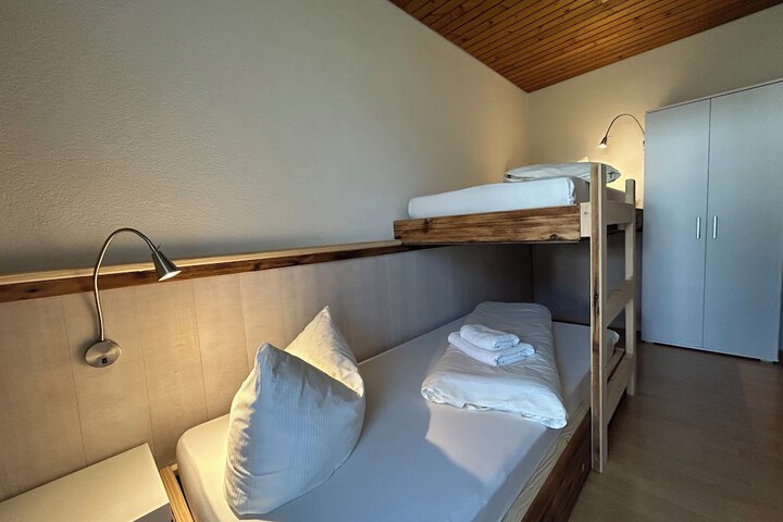 Room 48 of 114