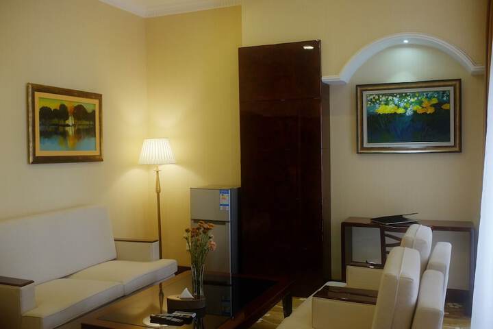 Room 10 of 71