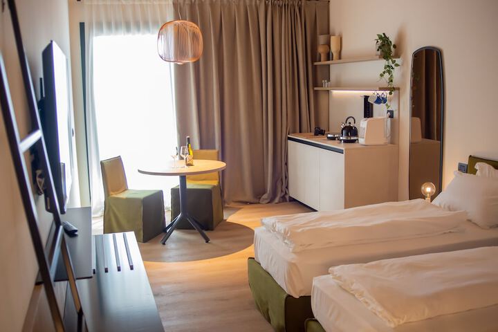 Room 15 of 55