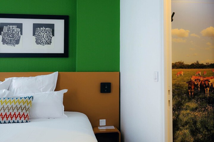 Room 34 of 88