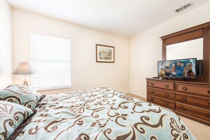 Room 15 of 414