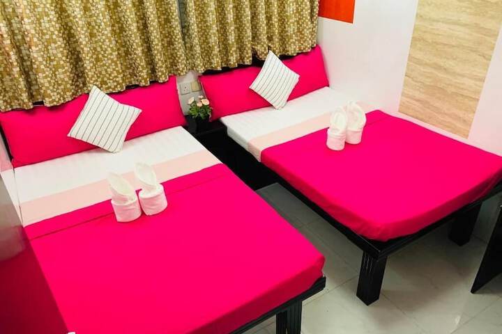Woodstock Hostel