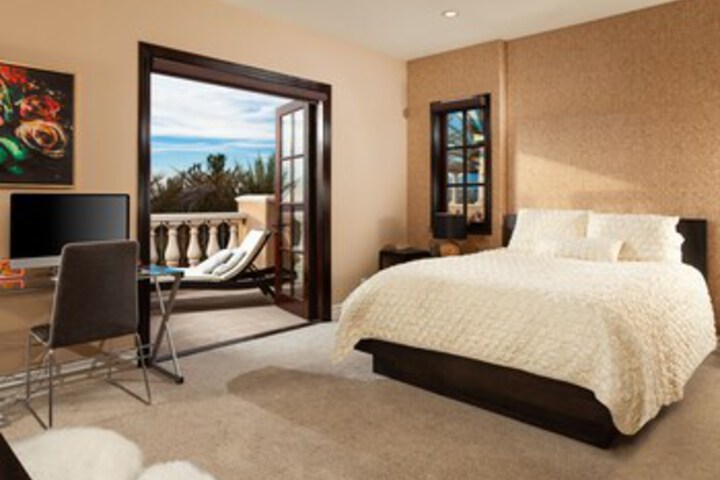 Room 55 of 70
