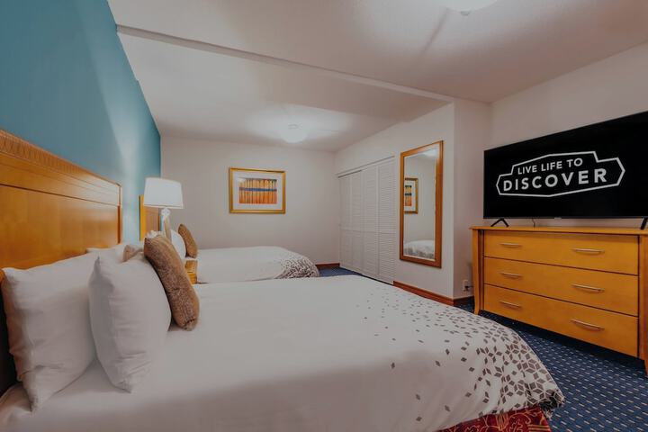 Room 9 of 165
