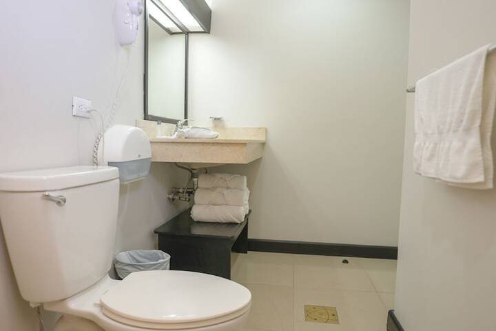 Room 63 of 107