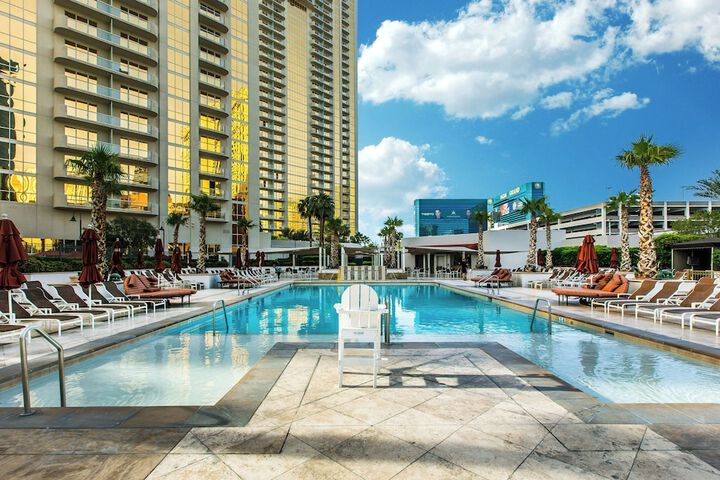 Pool 49 of 74
