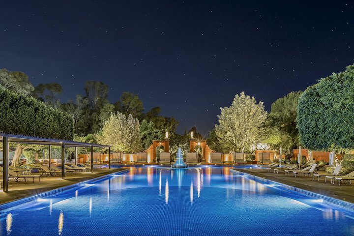 Pool 51 of 170