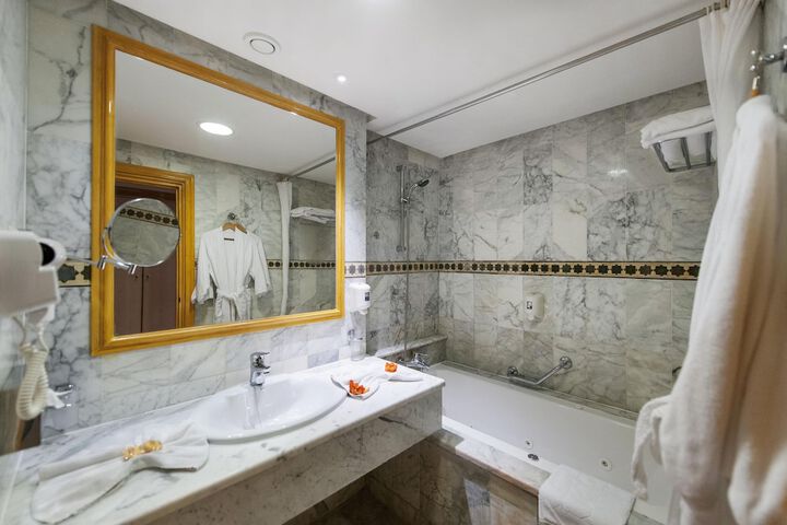 Bathroom Interior Photo