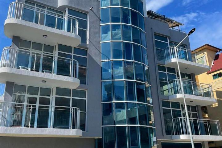 Hotel ECO Palace