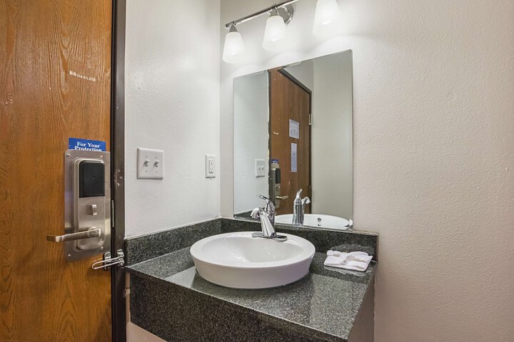 Bath Interior