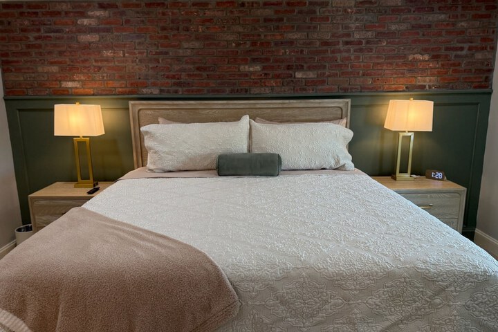 Room 14 of 52
