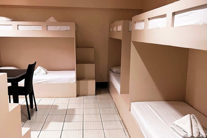 Room 49 of 90