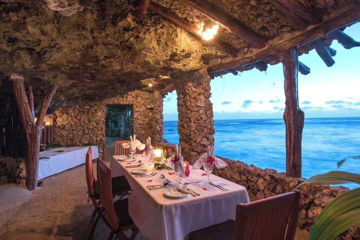 Dining 120 of 193