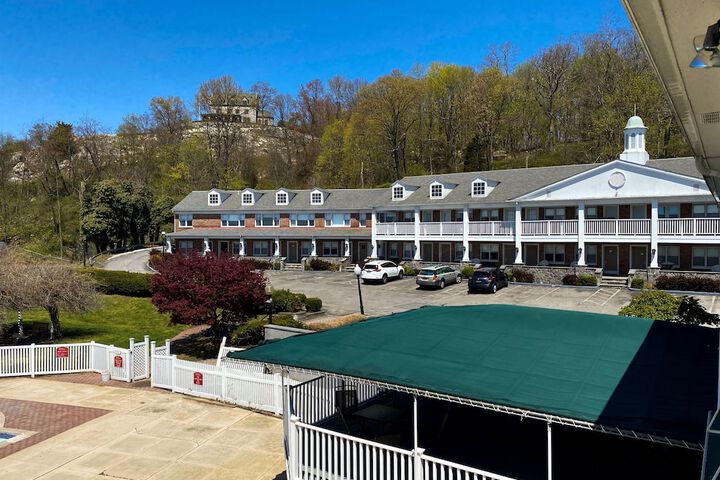 Hotel 135 of 168