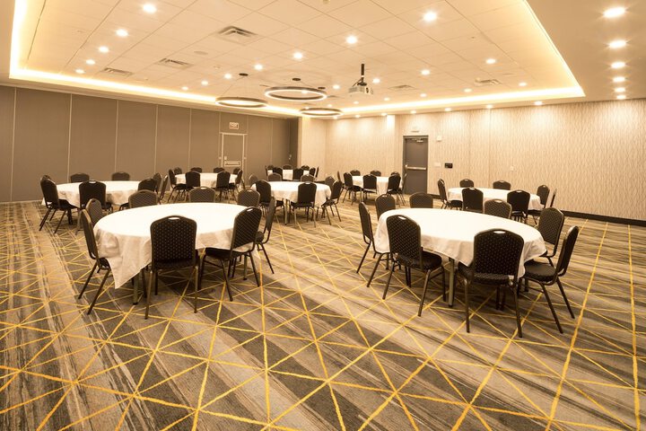 Banquet hall